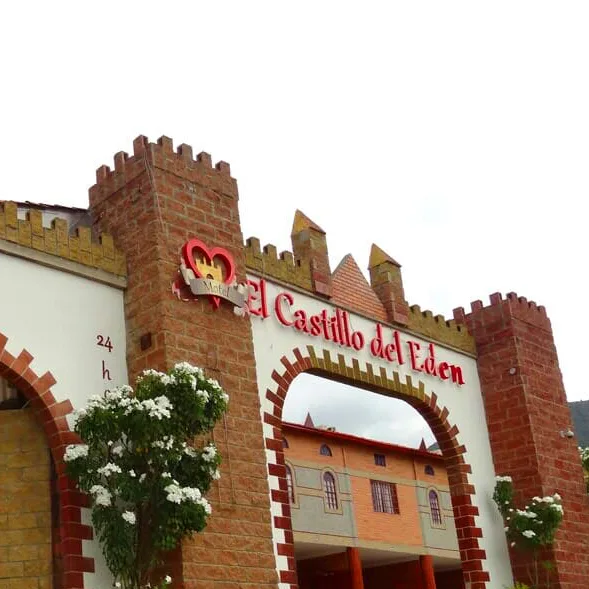 Motel Castillo del Edén