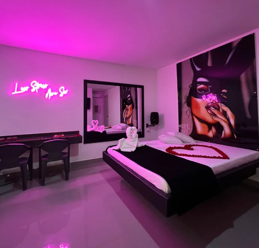Motel Caricias