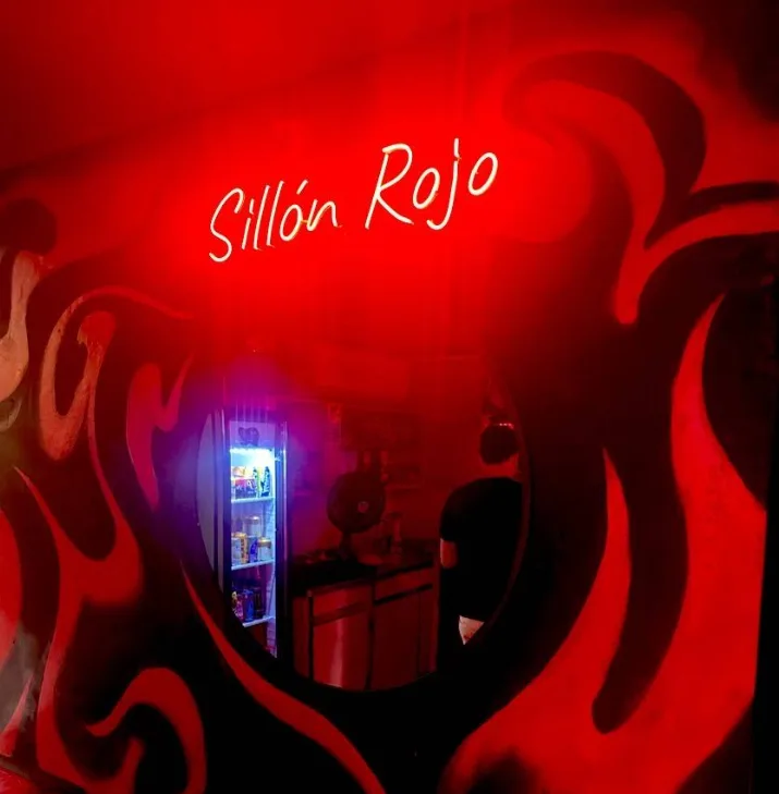 Sillon Rojo Club