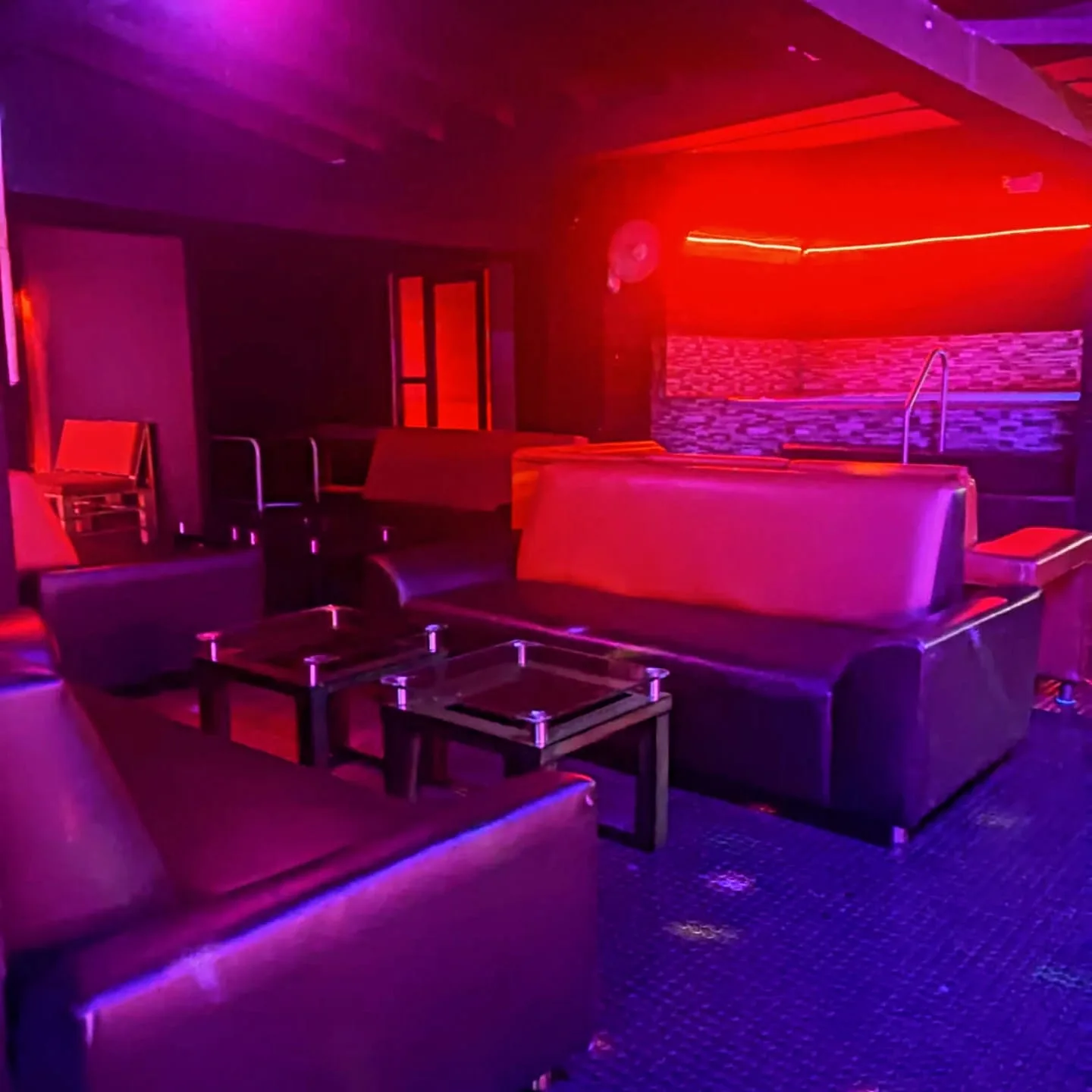 Club Swinger Sweet Dreams
