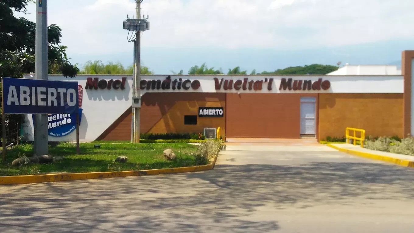 Motel La Vuelta'l Mundo