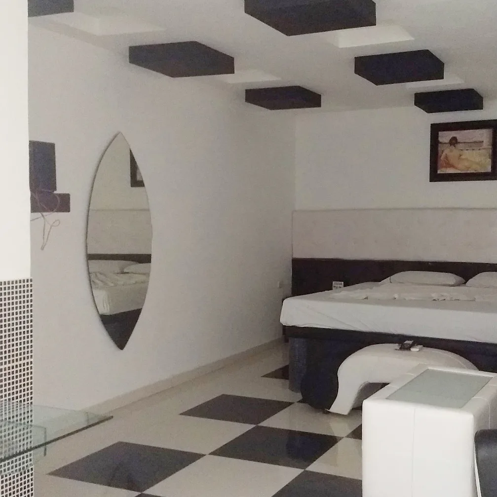 Motel Scape