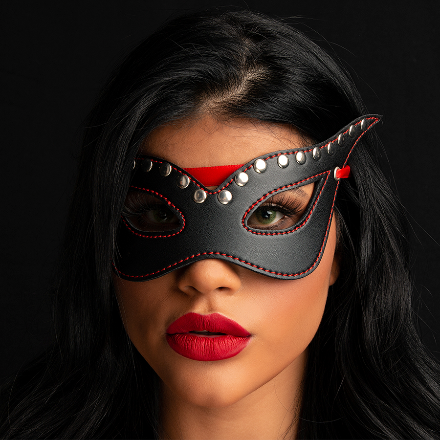 Imagen del producto ANTIFAZ PARTY EYE BLACK