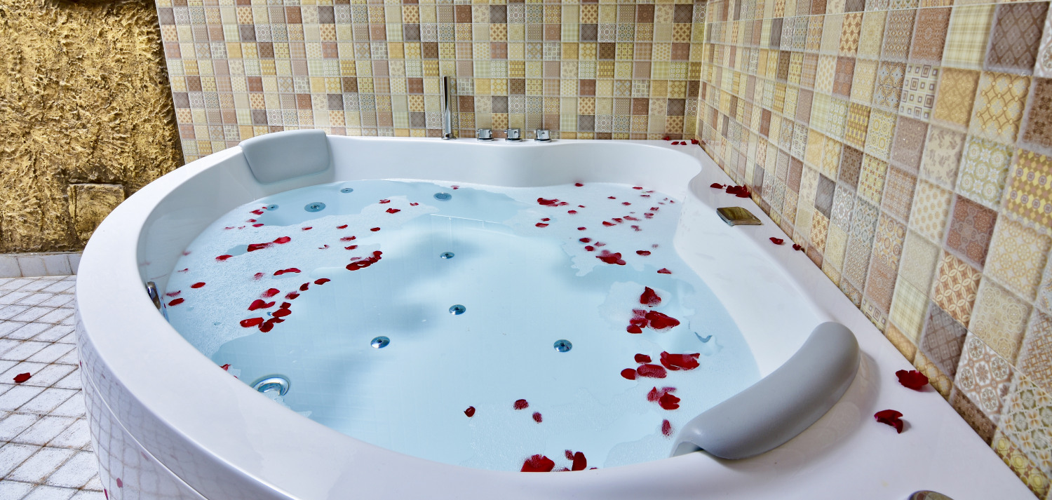 https://images2.guiacereza.com/sitios/imagenes/home/-2019/-moteles/starsuites/4.jpg
